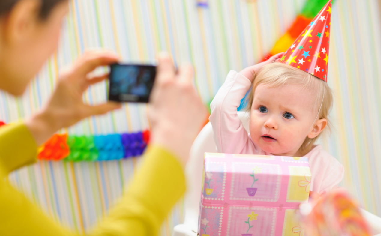 gifts for mom on baby's first birthday